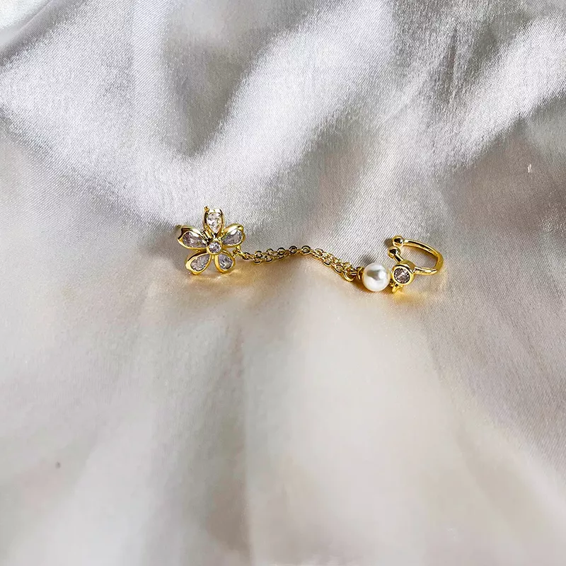 Crystal Petal Climber