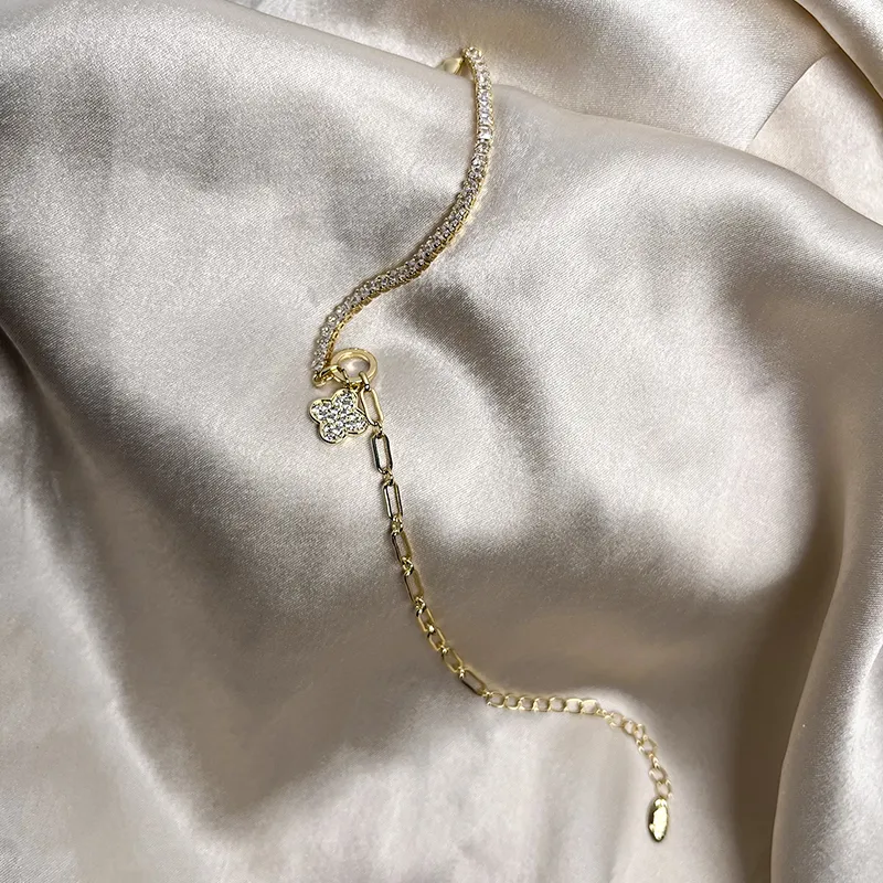 Fleur Tennis Link Bracelet