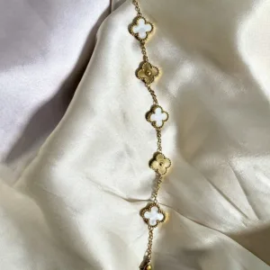 Royal Albaster Fleur Bracelet