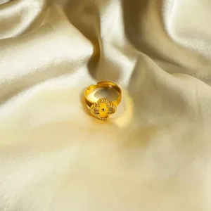 Royal Gold Fleur Ring
