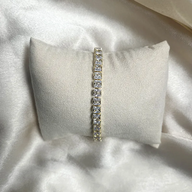 Shop Drip Linear Adjustable Bracelet